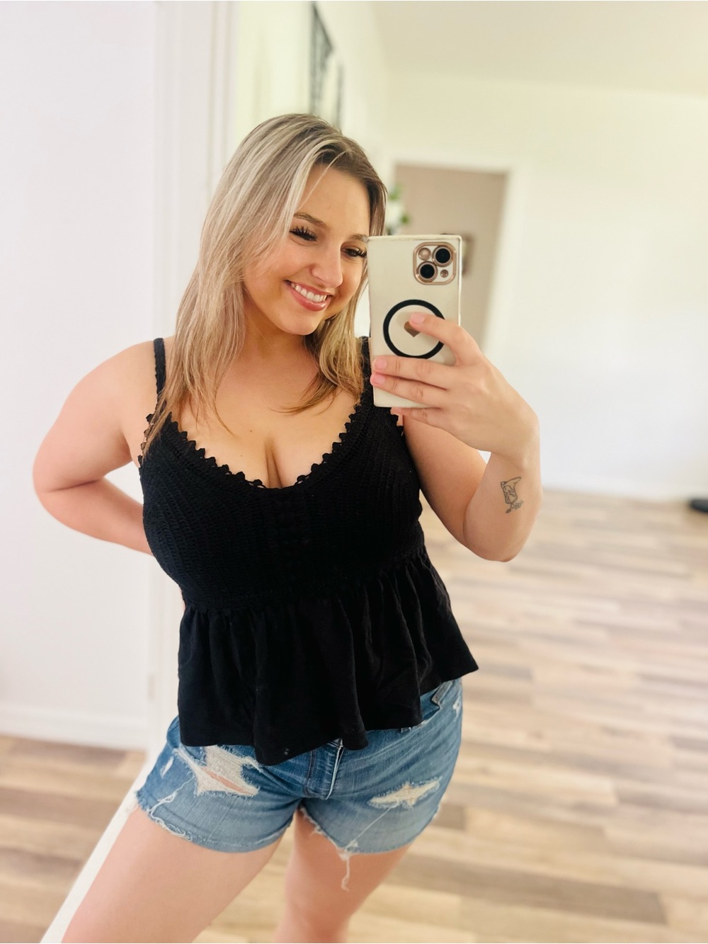 Old Navy crochet tank top